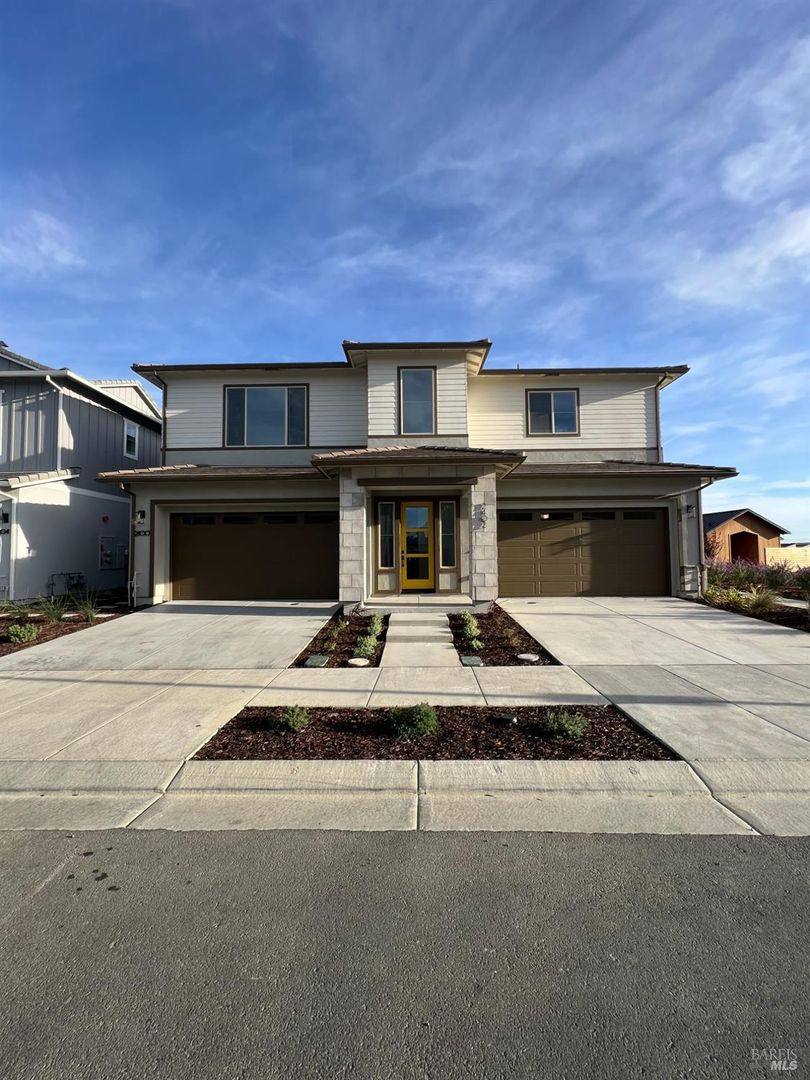 Townhouse for rent at 2402 Shore Vista, Fairfield, CA 94533