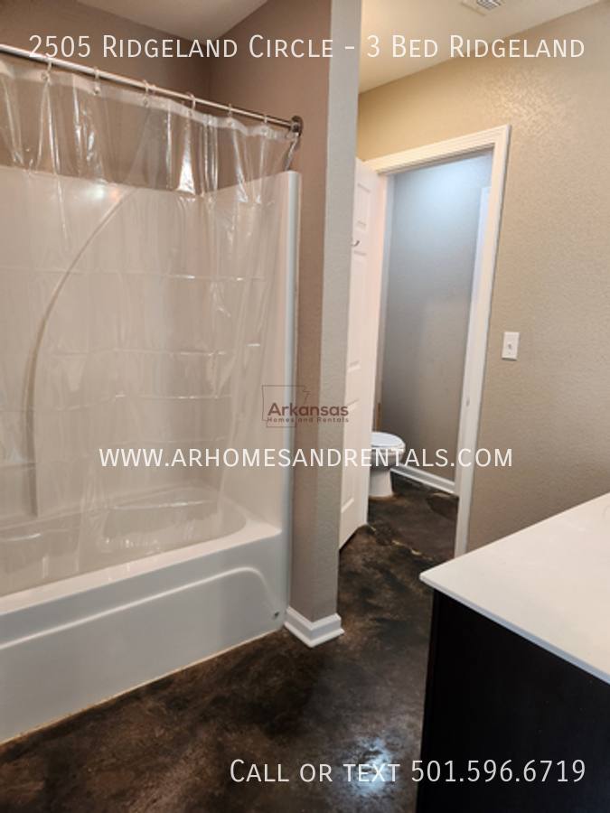 Townhouse for rent at 2505 Ridgeland Circle, Pocahontas, AR 72455