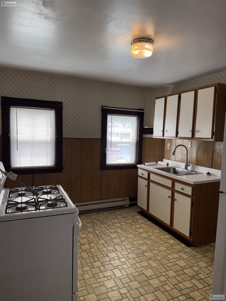 Apartment for rent at 12 Grove St #3, Arlington, MA 02476