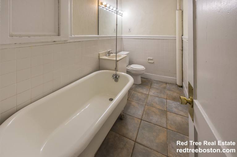 Apartment for rent at 518 Cambridge St #7, Allston, MA 02134