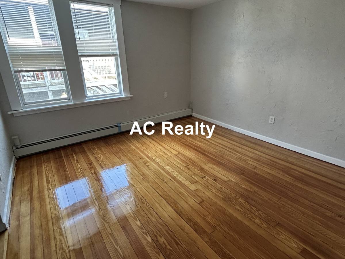 Apartment for rent at 27 Warren Ave #3, Malden, MA 02148