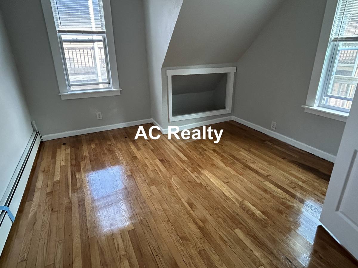 Apartment for rent at 27 Warren Ave #3, Malden, MA 02148