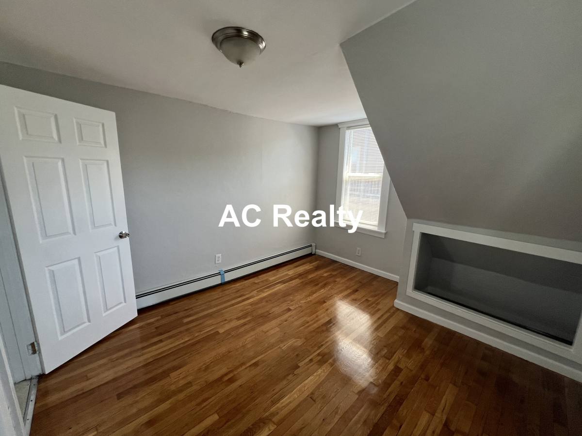 Apartment for rent at 27 Warren Ave #3, Malden, MA 02148