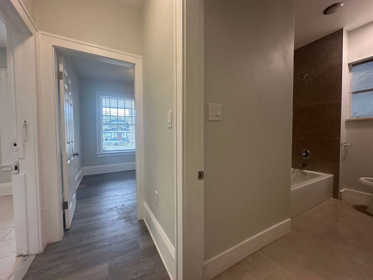 House for rent at 126 E Concord St, Orlando, FL 32801