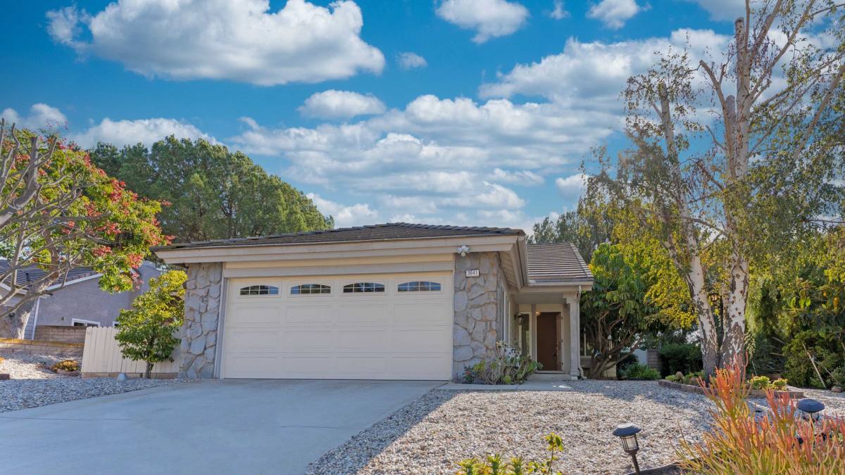 House for rent at 3641 Birdsong Ave, Thousand Oaks, CA 91360