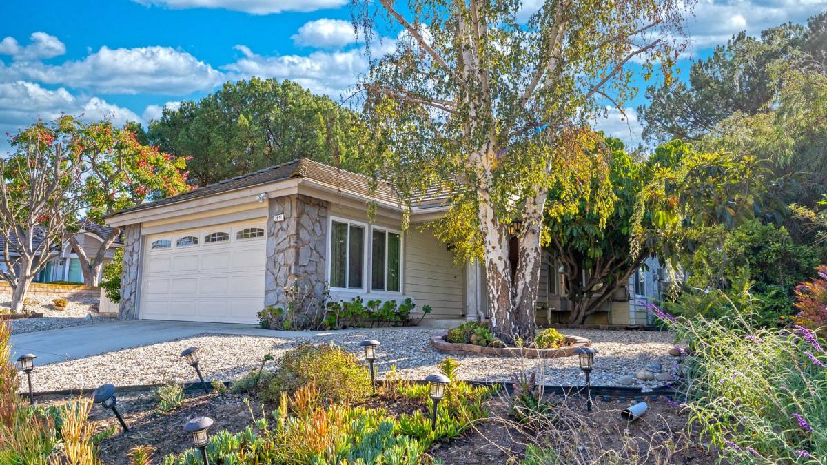 House for rent at 3641 Birdsong Ave, Thousand Oaks, CA 91360
