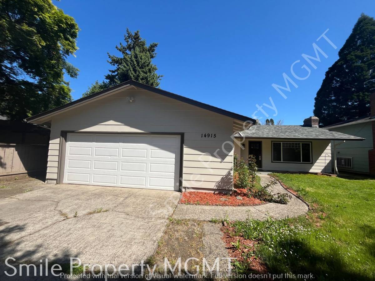 House for rent at 14915 SE Woodward St, Portland, OR 97236