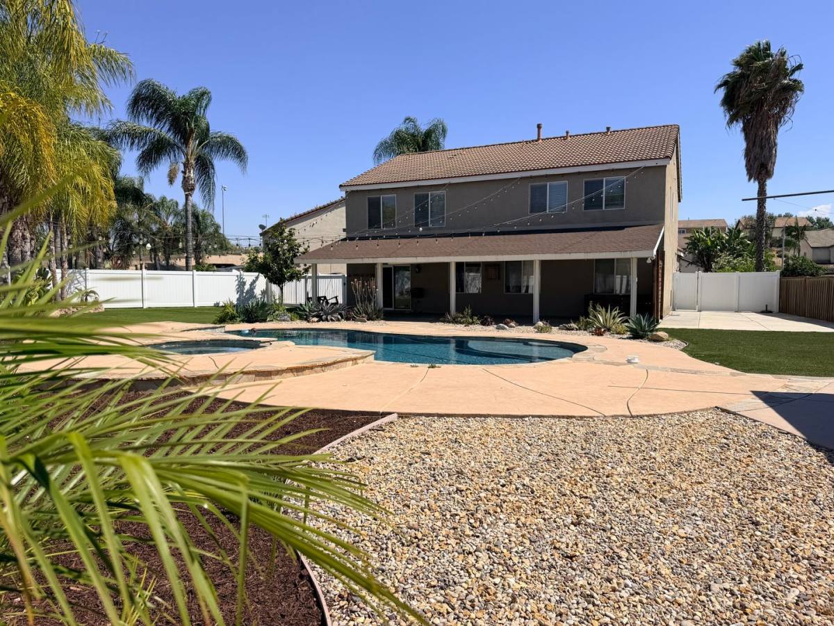 House for rent at 19670 John F Kennedy Dr, Riverside, CA 92508