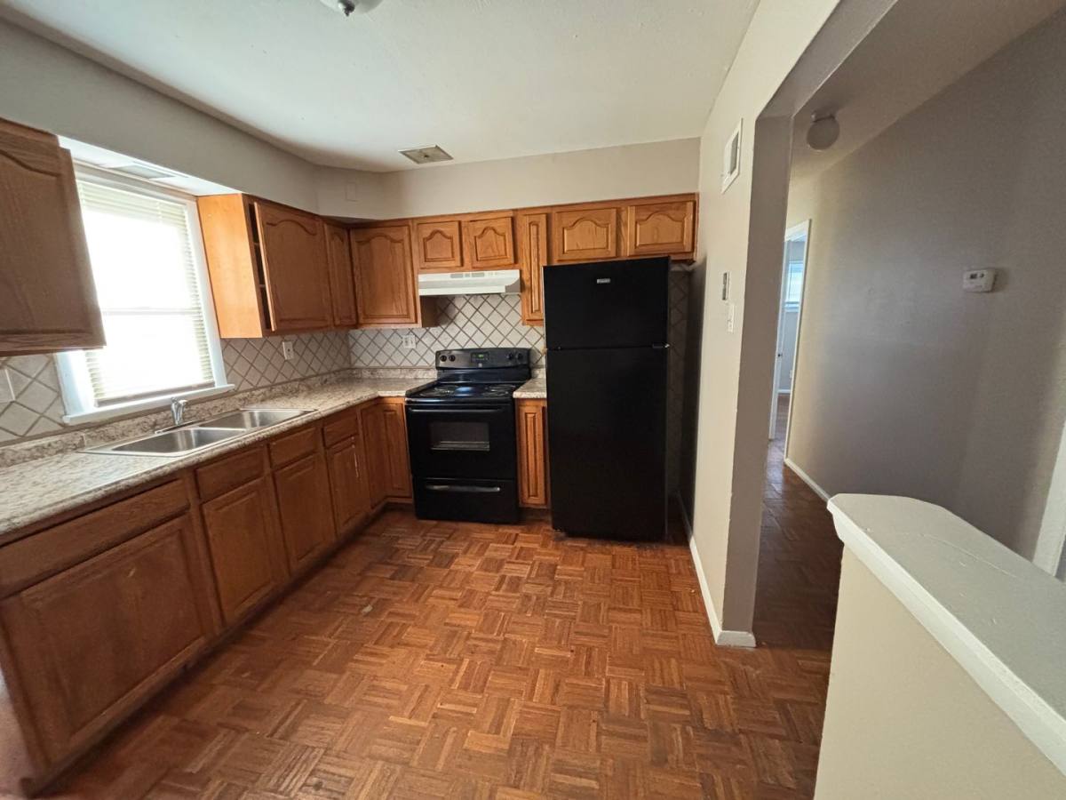 House for rent at 6118 Hancock Ave, Saint Louis, MO 63134