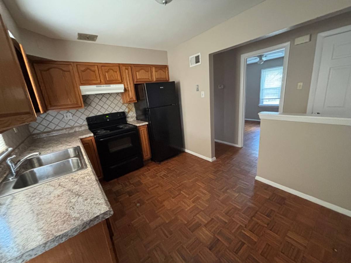 House for rent at 6118 Hancock Ave, Saint Louis, MO 63134
