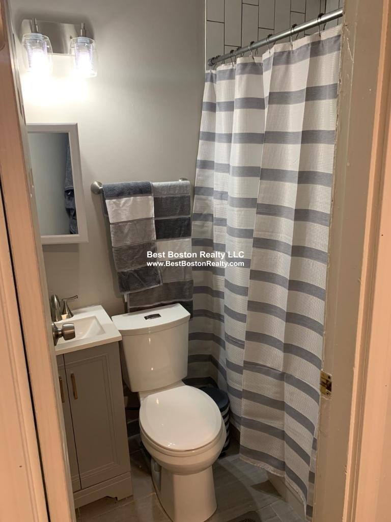 Apartment for rent at 15 Aberdeen #AB, Boston, MA 02215