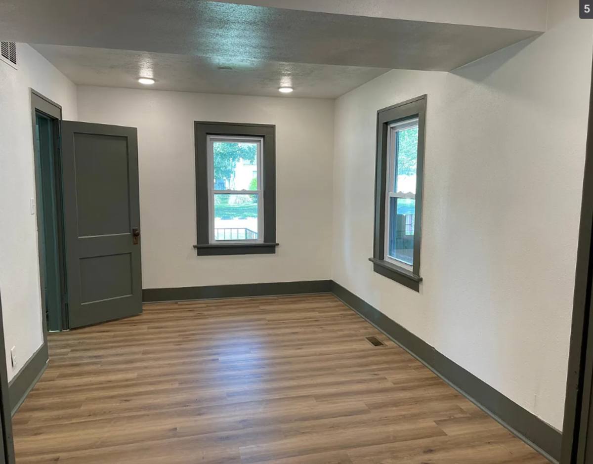 House for rent at 120 S St Clair, Wichita, KS 67213