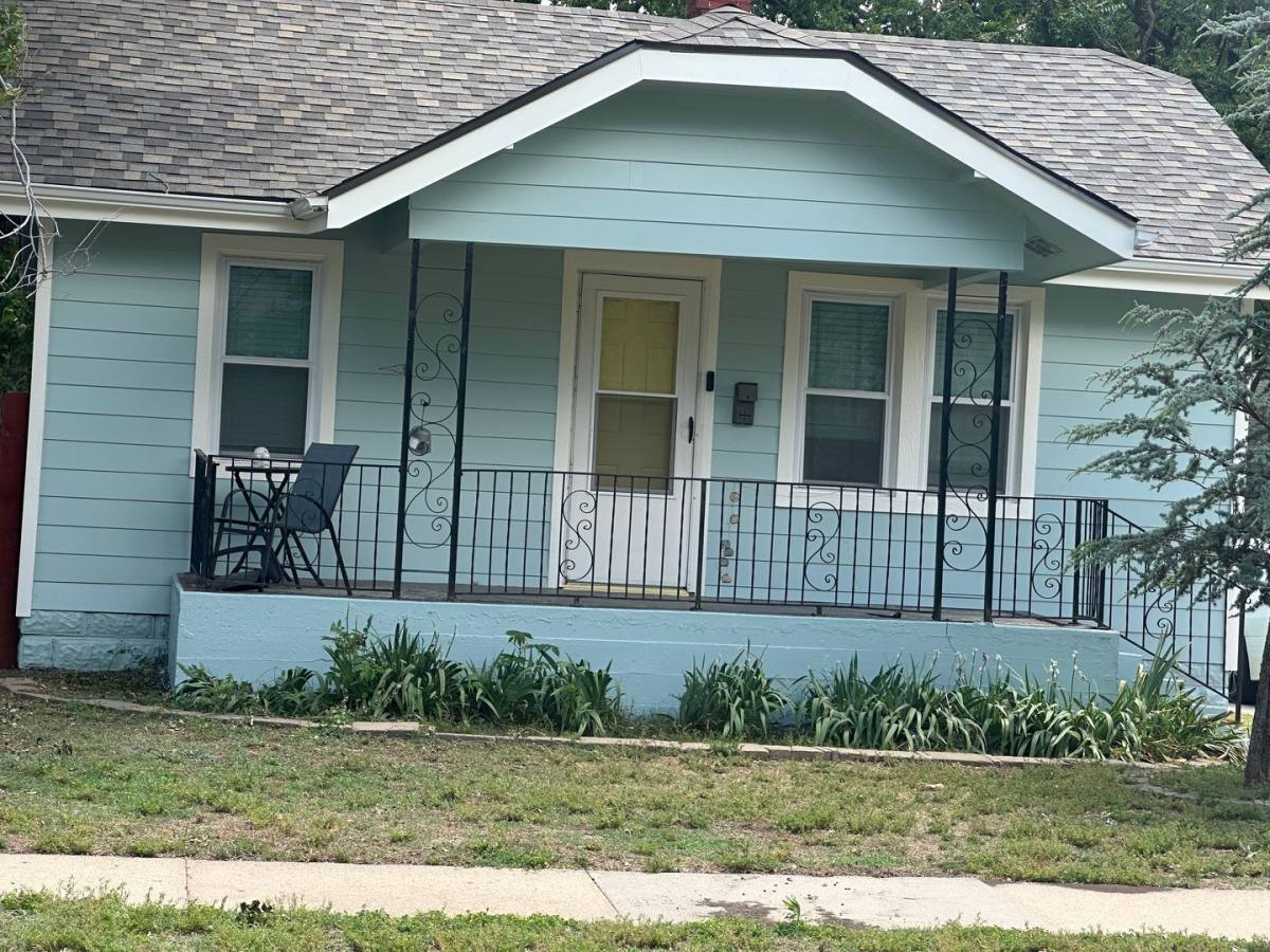 House for rent at 120 S St Clair, Wichita, KS 67213