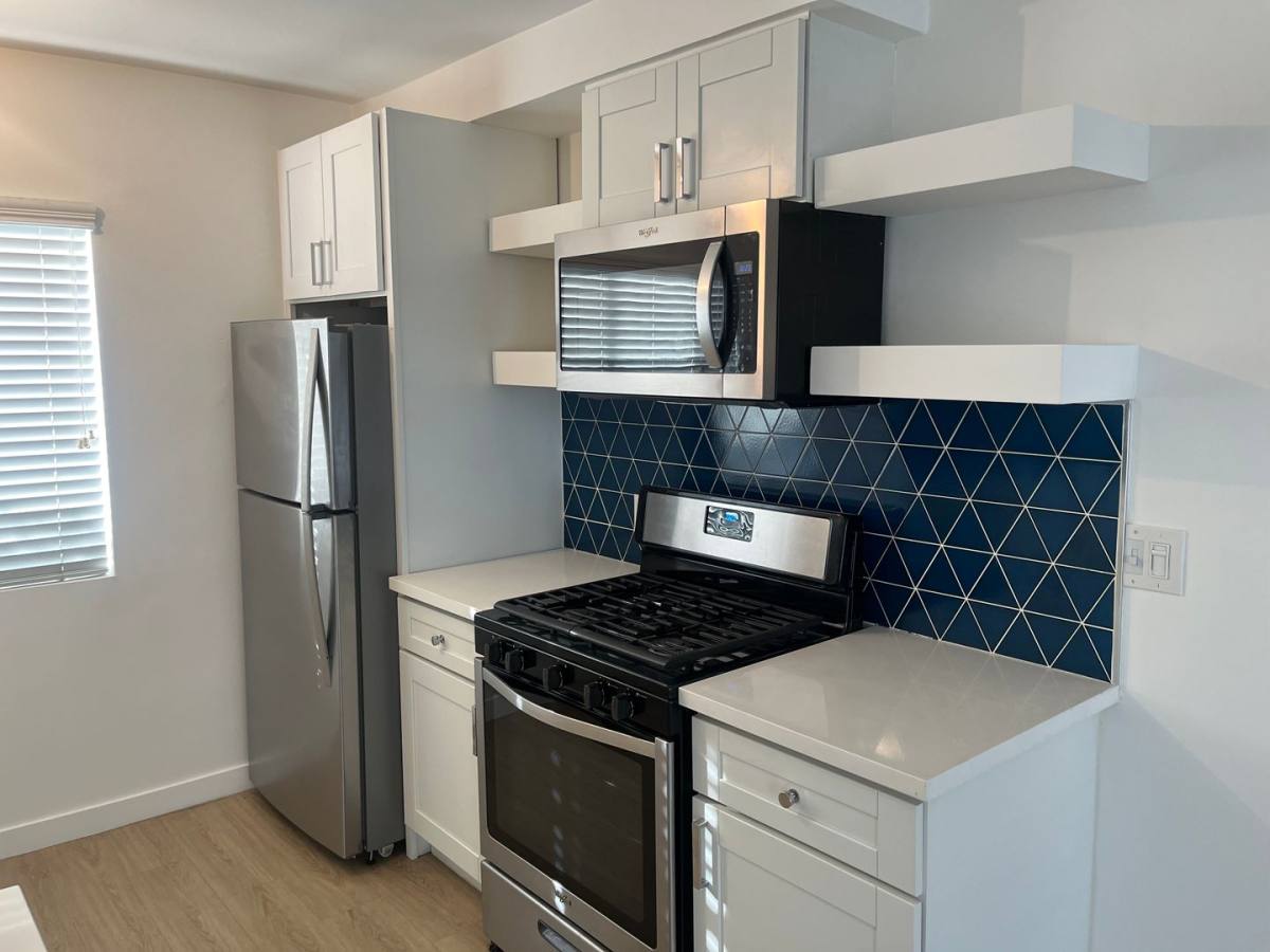 Apartment for rent at 255 S Ave, Los Angeles, CA 90042