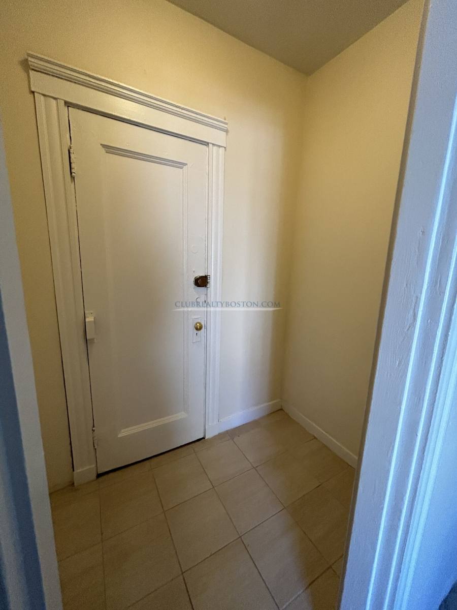 Apartment for rent at 127 Washington St #53, Brighton, MA 02135