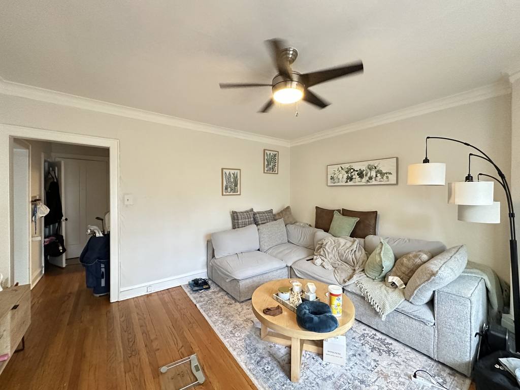 Apartment for rent at 2131 Giddings #A4, Chicago, IL 60625