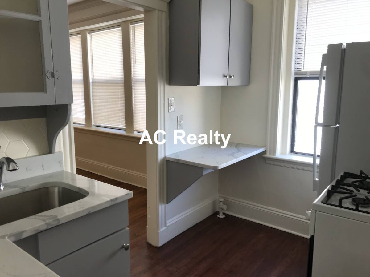 Apartment for rent at 68 Washington St #9, Malden, MA 02148