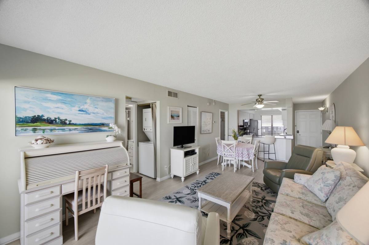 Condo for rent at 6322 Palma Del Mar Blvd S, Saint Petersburg, FL 33715