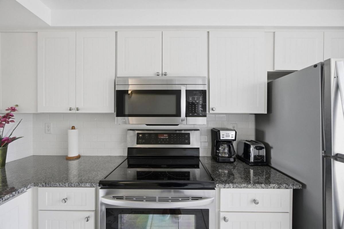 Condo for rent at 6322 Palma Del Mar Blvd S, Saint Petersburg, FL 33715
