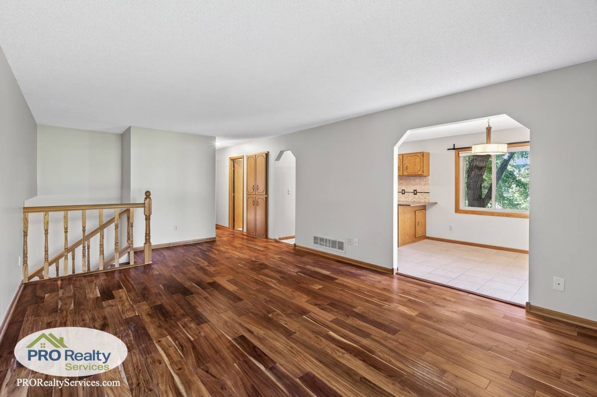 House for rent at 12152 Robin Rd, Osseo, MN 55369