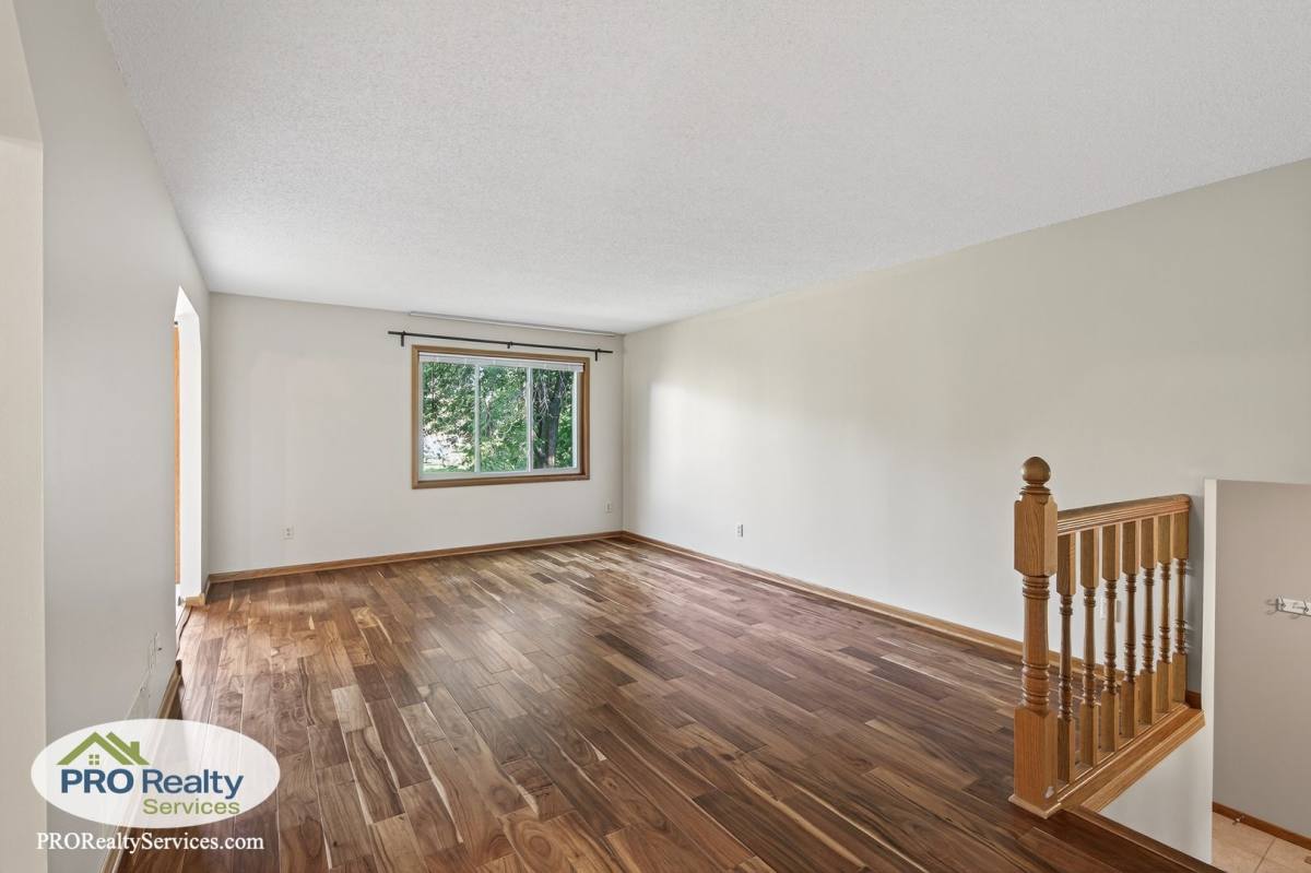 House for rent at 12152 Robin Rd, Osseo, MN 55369