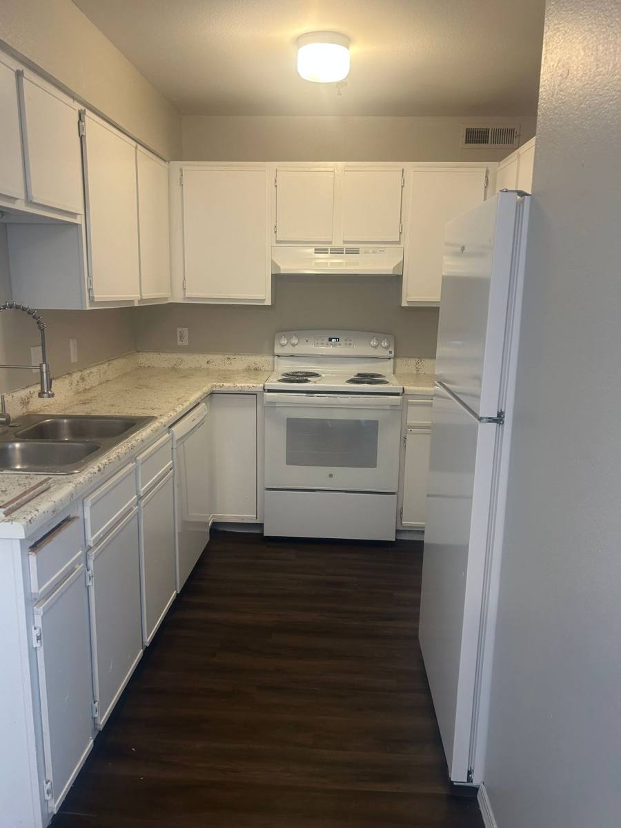 Apartment for rent at 404 Neihardt Ave, Branson, MO 65616