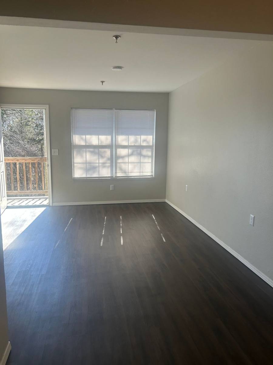 Apartment for rent at 404 Neihardt Ave, Branson, MO 65616