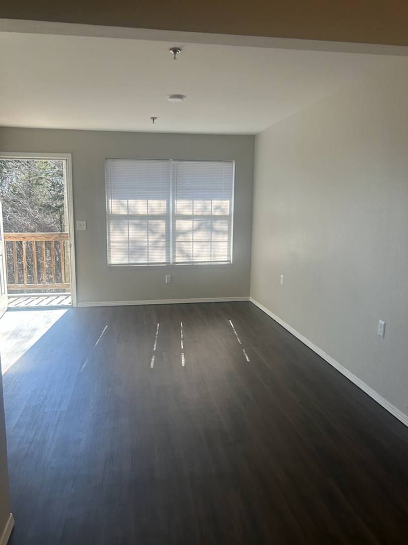 Apartment for rent at 404 Neihardt Ave, Branson, MO 65616