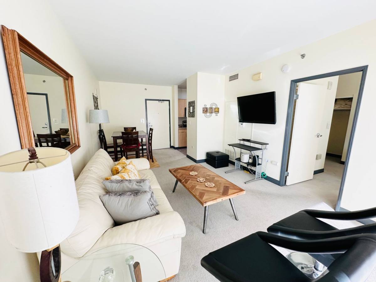 House for rent at 425 W Beech, San Diego, CA 92101