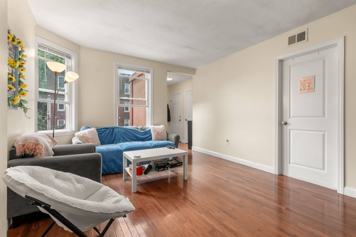 Apartment for rent at 95 Kilsyth Rd #2, Brighton, MA 02135