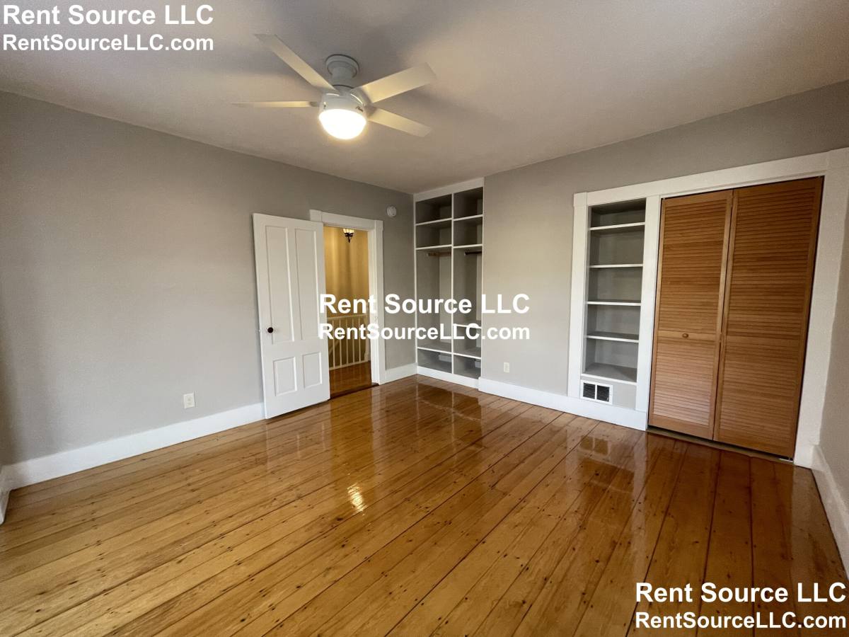 Apartment for rent at 34 Wyatt St, Somerville, MA 02143