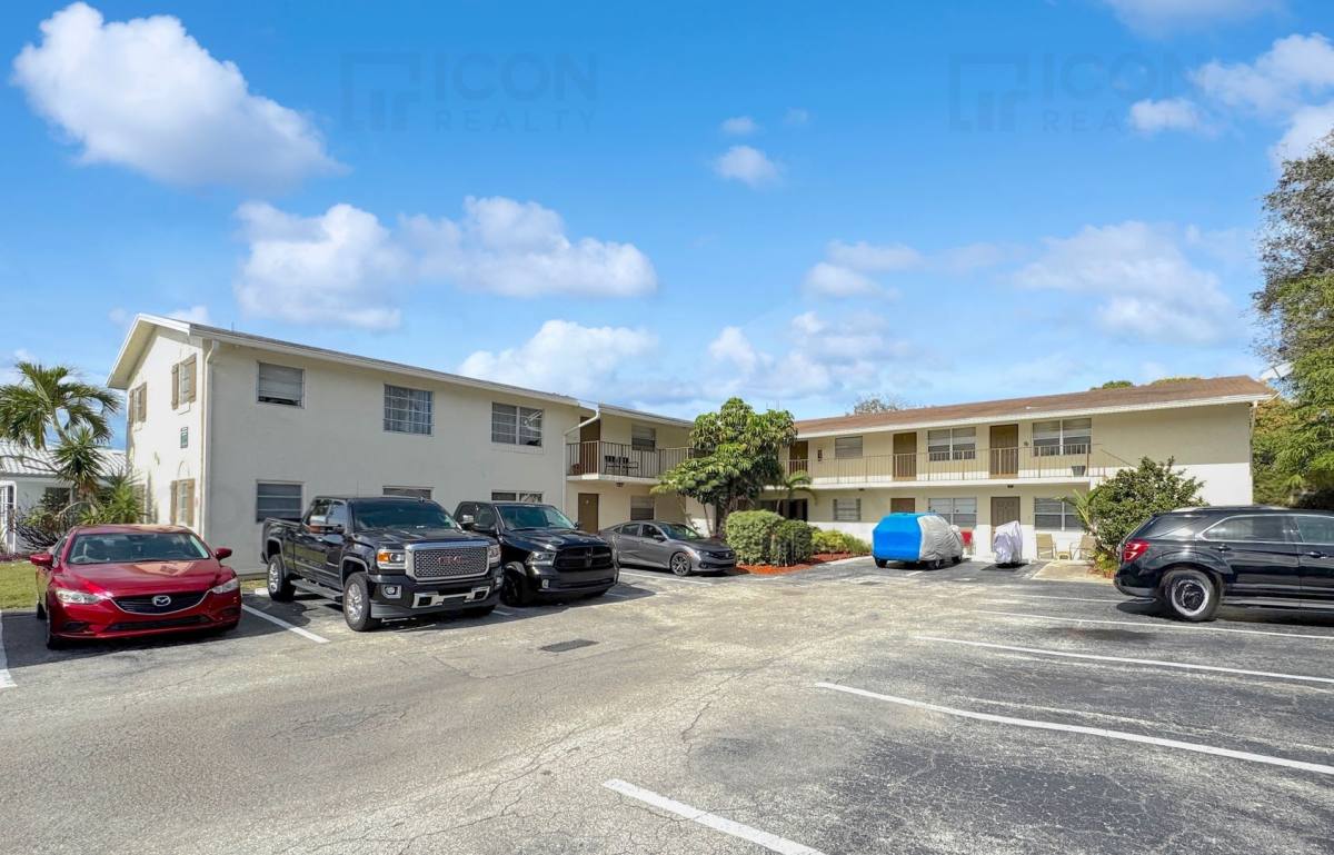 Apartment for rent at 215 NW 25th St, Fort Lauderdale, FL 33311