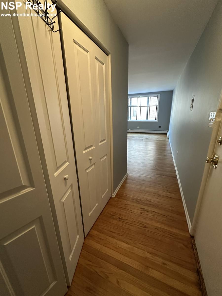 Apartment for rent at 1515 W Morse #308, Chicago, IL 60626