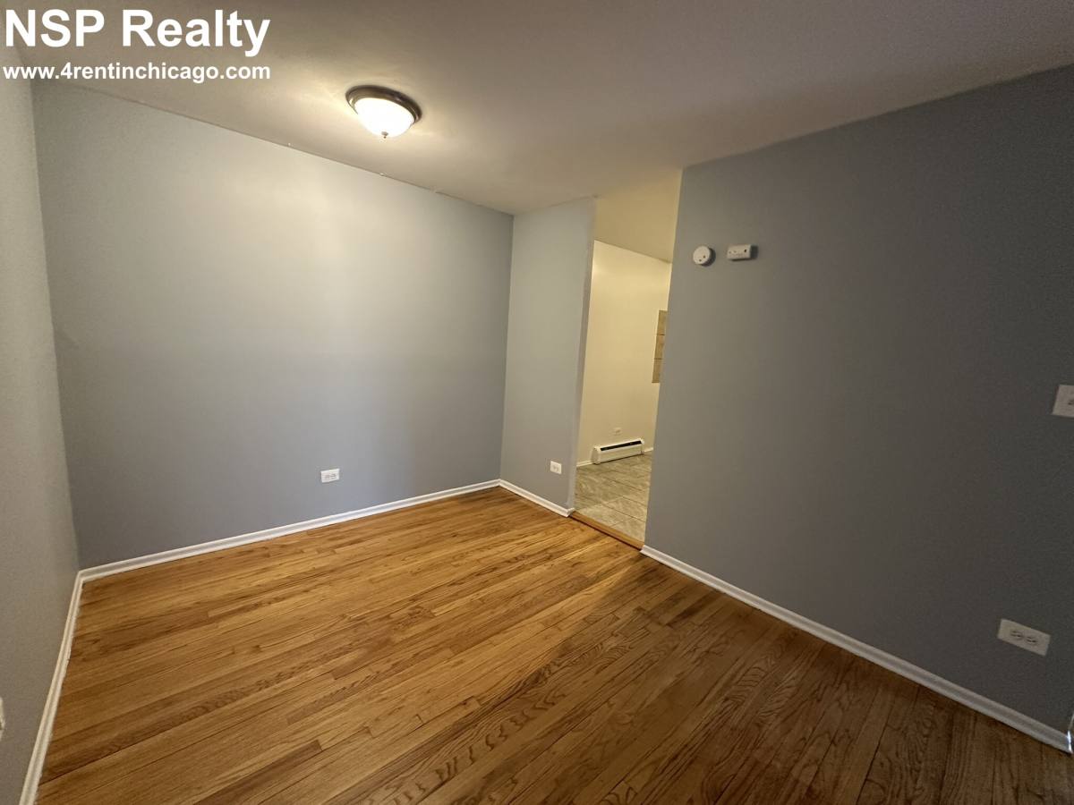 Apartment for rent at 1515 W Morse #308, Chicago, IL 60626