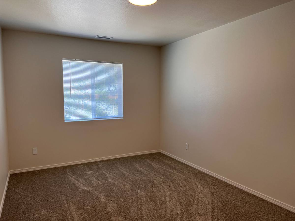 House for rent at 1410 Madison, Moses Lake, WA 98837