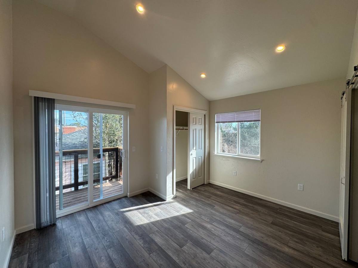 Apartment for rent at 967 W Harris St, Eureka, CA 95503