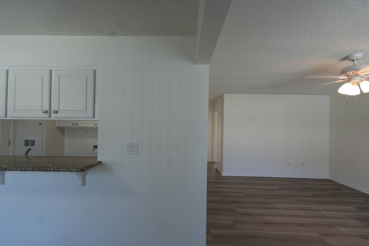 Apartment for rent at 5157-5205 1 2 Santa Ana St, Bell Gardens, CA 90201