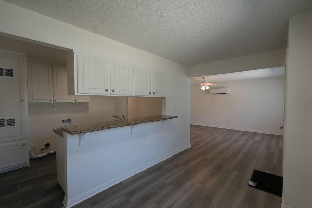 Apartment for rent at 5157-5205 1 2 Santa Ana St, Bell Gardens, CA 90201