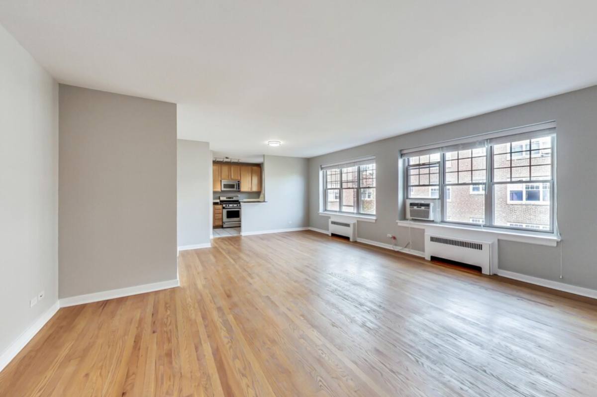 Apartment for rent at 2750 Hampton Parkway #P3, Evanston, IL 60201