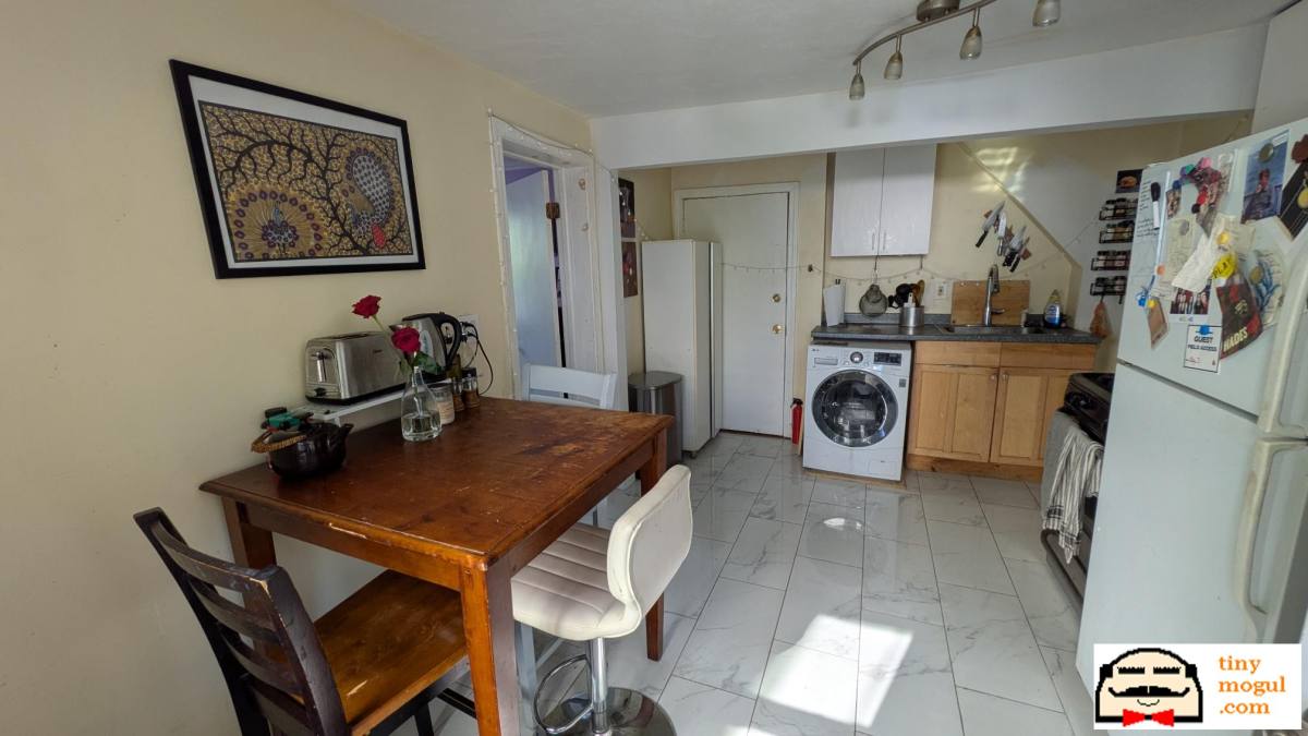 House for rent at 40 Bristol St #2, Cambridge, MA 02141