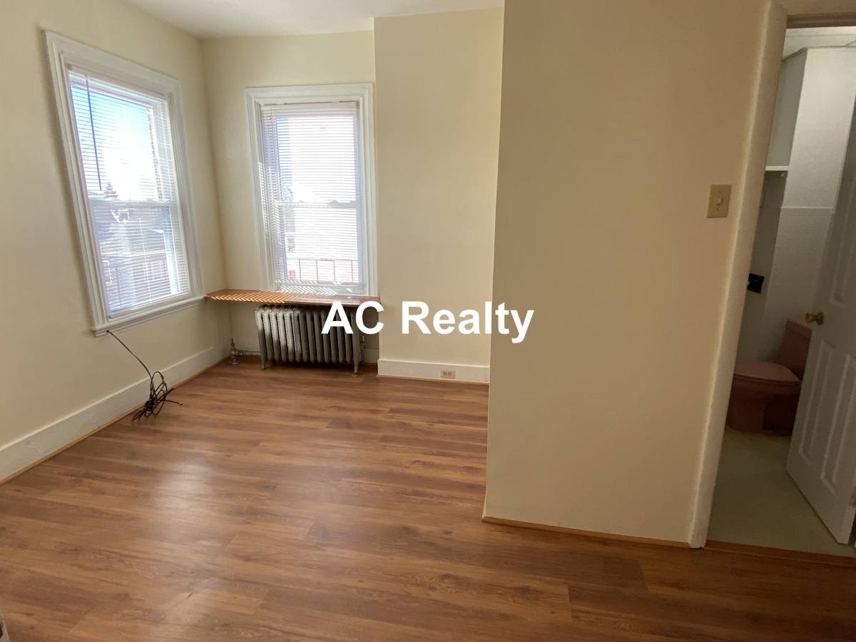 House for rent at 52 Highland Ave #3-3, Somerville, MA 02143