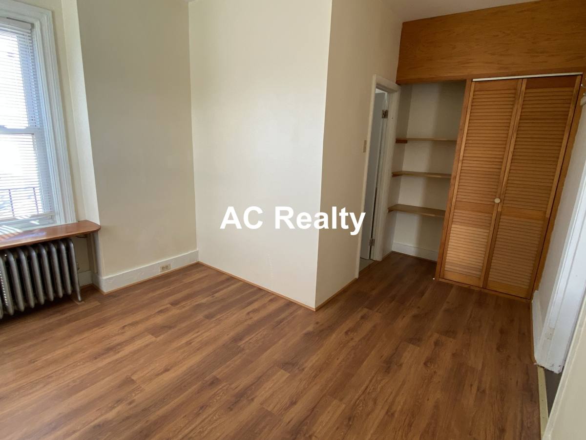 House for rent at 52 Highland Ave #3-3, Somerville, MA 02143