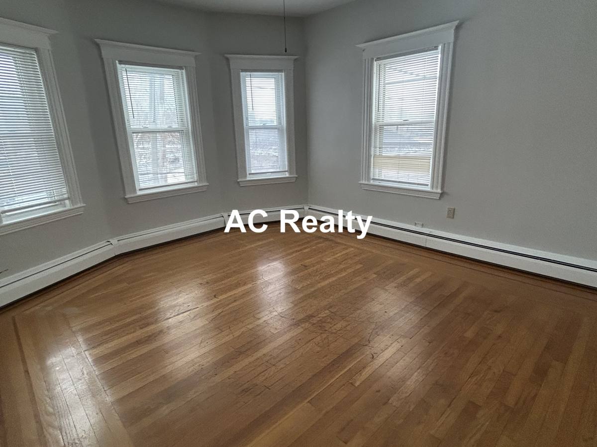 Apartment for rent at 19-21 Pearl St #2, Malden, MA 02148