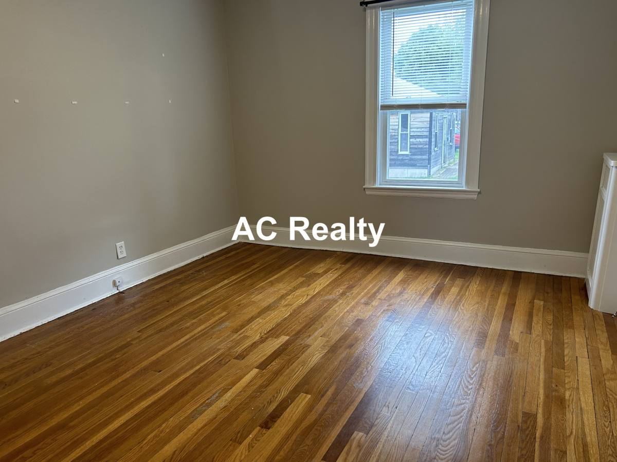 Apartment for rent at 506 Cross St #1, Malden, MA 02148