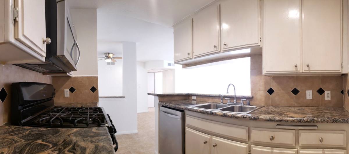 Apartment for rent at 11020 Hesby St, North Hollywood, CA 91601
