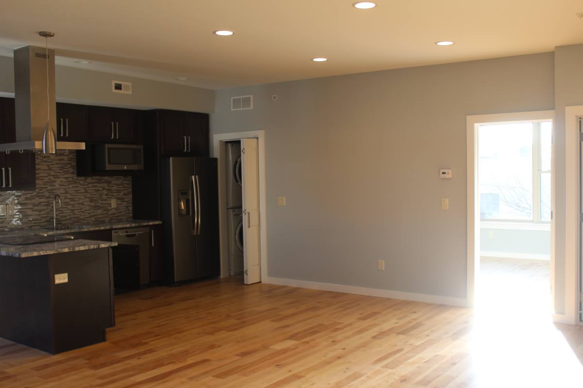Apartment for rent at 708 N 19th St #4, Philadelphia, PA 19130