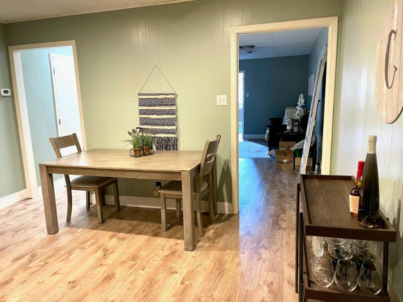 Apartment for rent at 211 Main St #B, Evansville, IN 47708