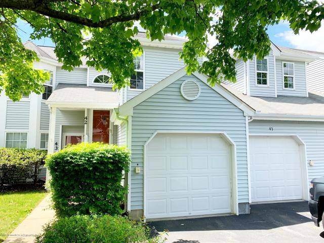 Apartment for rent at 43 Pagoda Lane, Freehold, NJ 07728