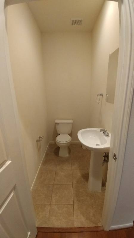 Townhouse for rent at 3507 Canfield St, Houston, TX 77004