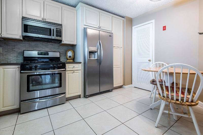 Apartment for rent at 185 Tulip Lane, Freehold, NJ 07728